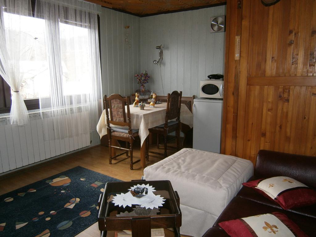 Apartment Darinka Fužine Εξωτερικό φωτογραφία